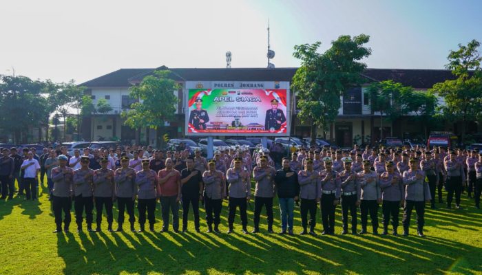 Polres Jombang Gelar Apel Pelayanan Peringatan Hari Buruh Internasional