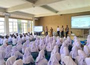 Wujudkan Generasi Muda Cerdas Digital, Polres Jombang Edukasi Paham AI